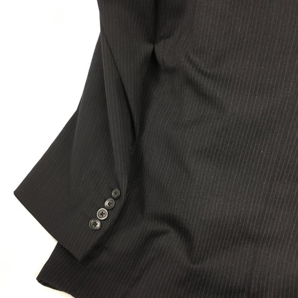 Men's Dark Grey Suit by J. Ferrar 2 Piece Size 43. - Picture 7 of 8